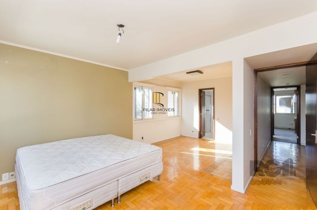 Apartamento 152m², 3 dormitórios, 2 vagas no bairro Auxiliadora
