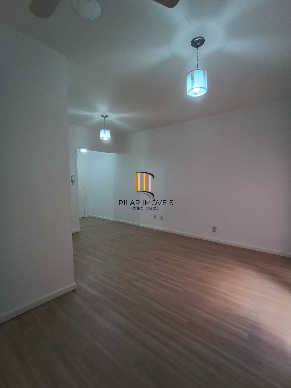 JK/Kitnet com 1 quarto e 29.84m² na Rua José Do Patrocínio - Cidade Baixa, Porto Alegre