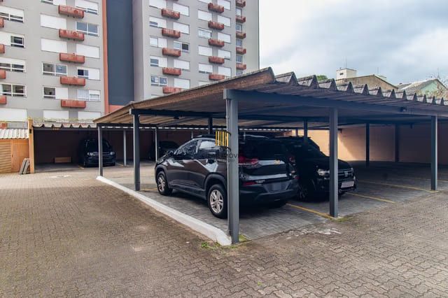 Apartamento de 2 dormitórios à venda no Bairro Partenon, Porto Alegre.