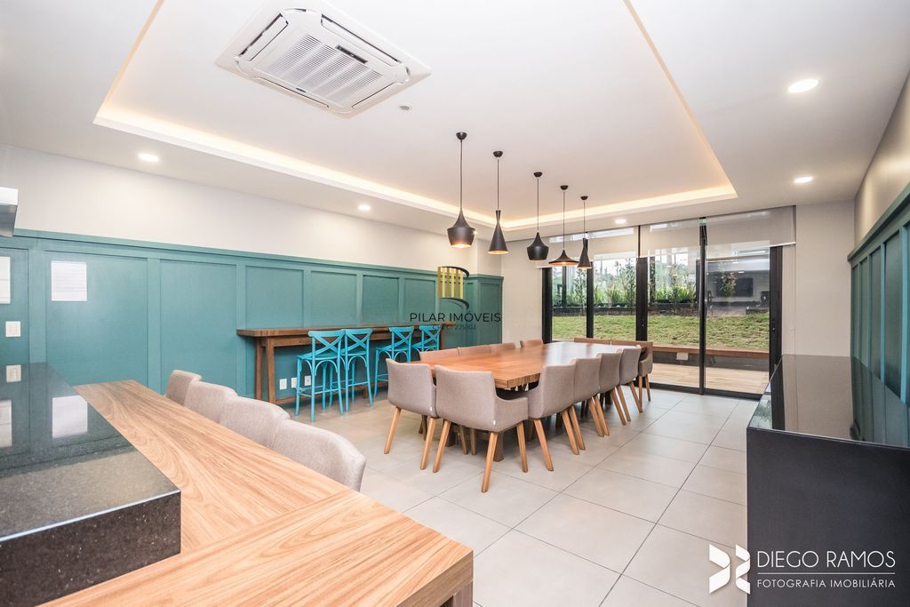 Apartamento 58m², 2 dormitórios, 2 vagas no bairro Jardim do Salso