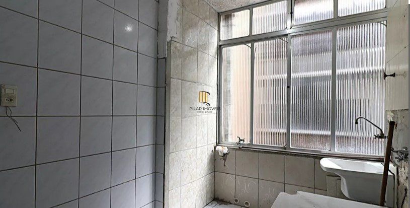 Apartamento de 2 dormitórios á venda no Bairro Cristo Redentor, Porto Alegre