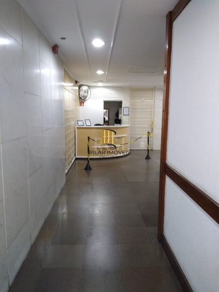 Apartamento 1 dormitório com 43 m² no Centro histórico