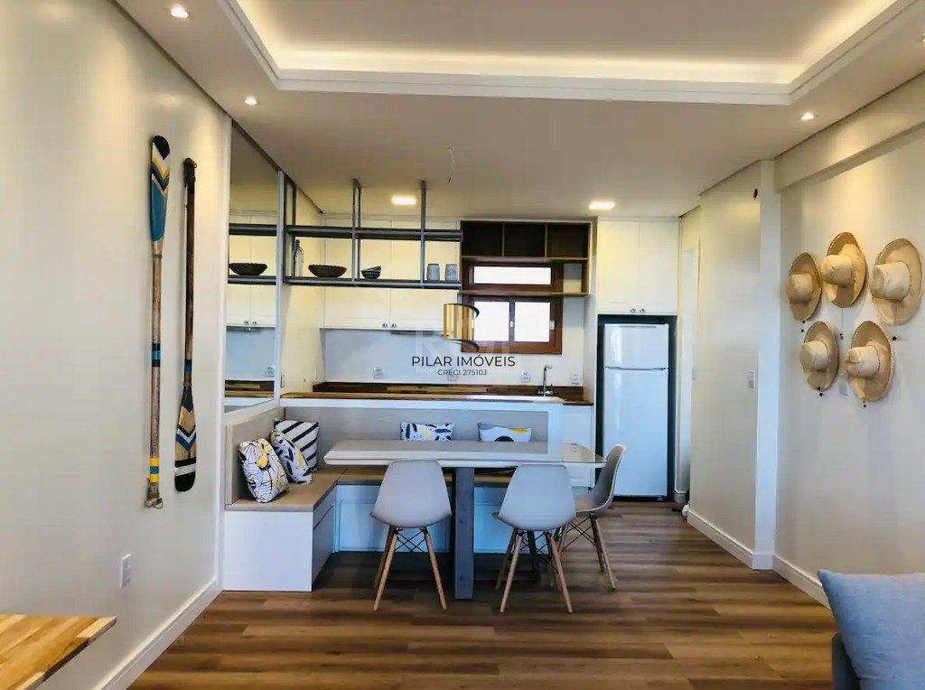 105m²  3 dormitórios  1 suites  1 vaga vista para o mar - Prainha