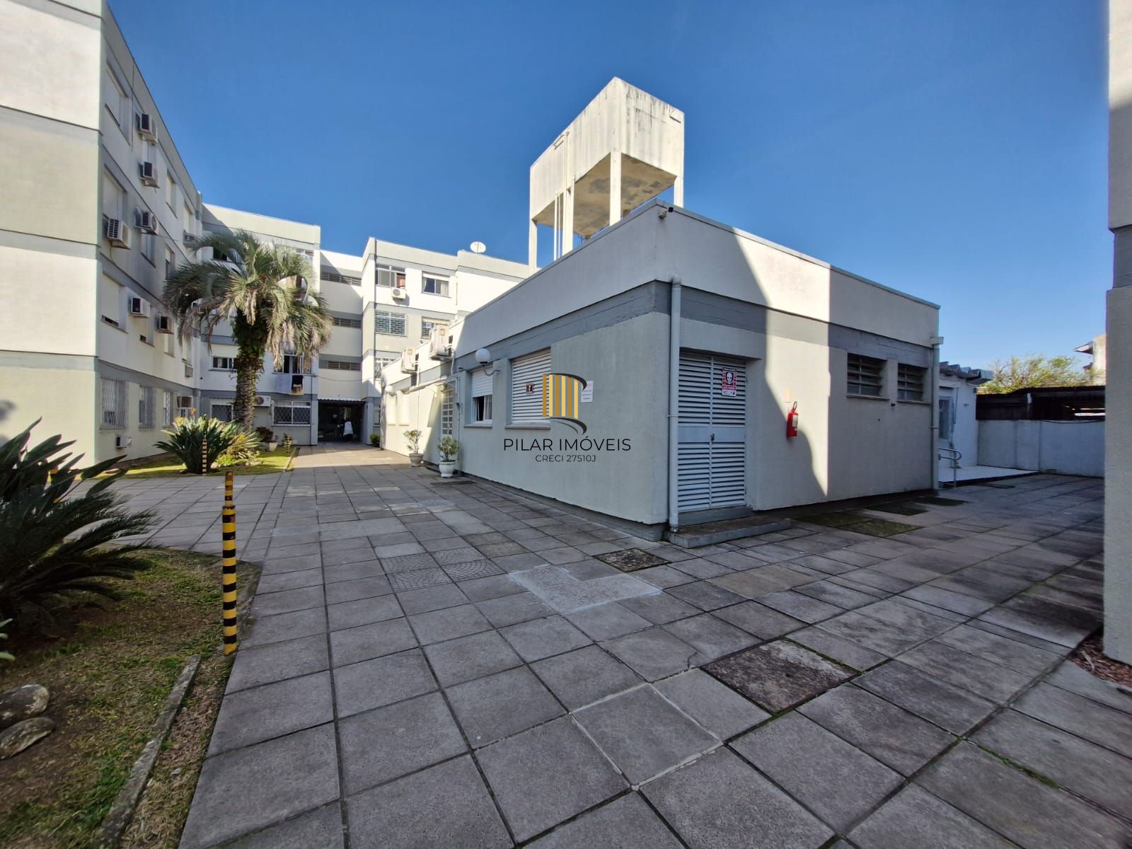 Apartamento 3 dormitórios na rua Corronel Massot, Cristal.
