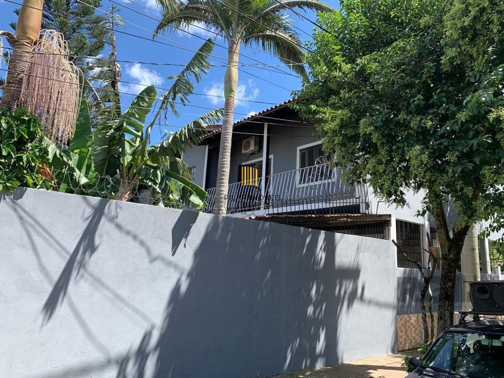 Casa de 200m², bairro Sarandi