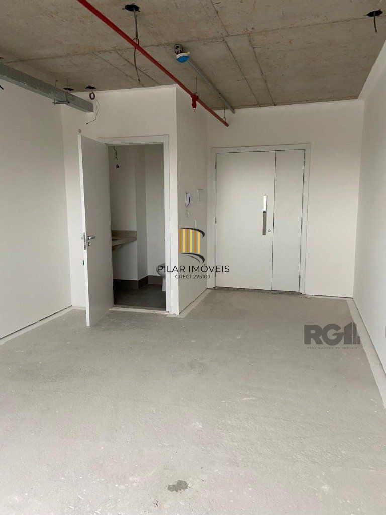 Conjunto/Sala para Venda - 33.59m², Teresópolis