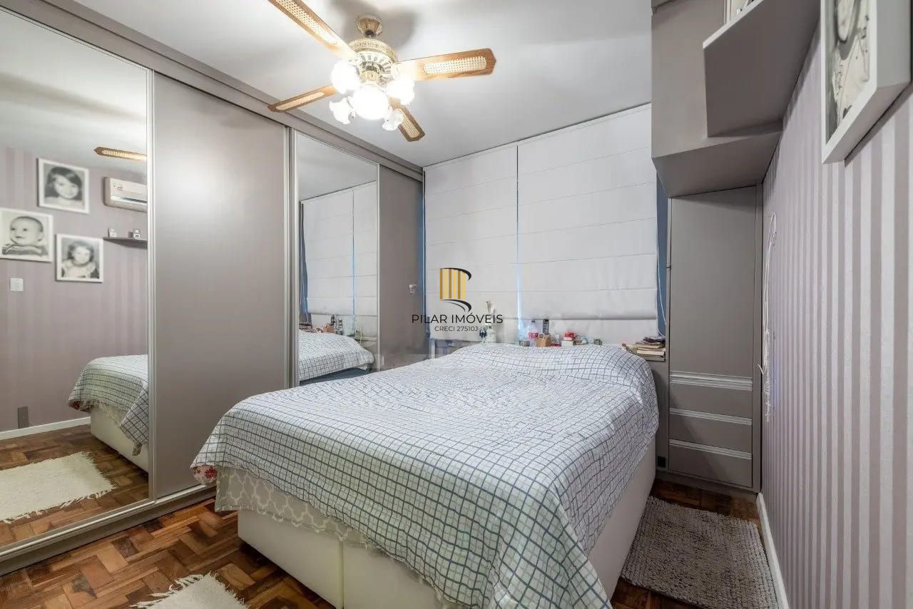 Casa de 3 dormitórios com 206m² à venda no Bairro Santa Tereza.
