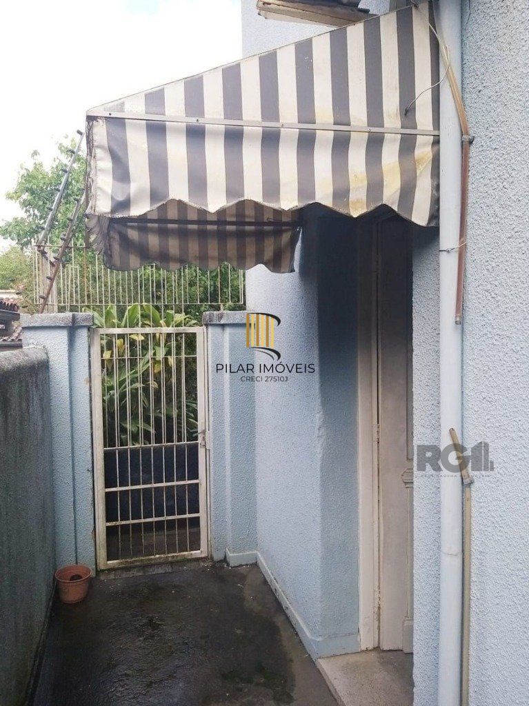 Casa comercial com 12 dormitórios no bairro Teresópolis