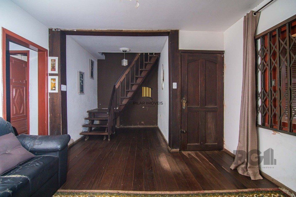 Casa 3 Dormitório(s) Bairro Sarandi