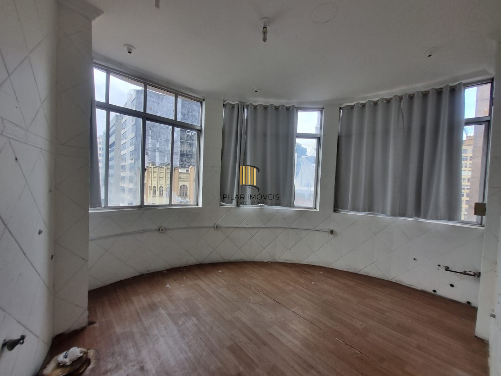 Conjunto Comercial 6 dormitórios no bairro Centro Histórico