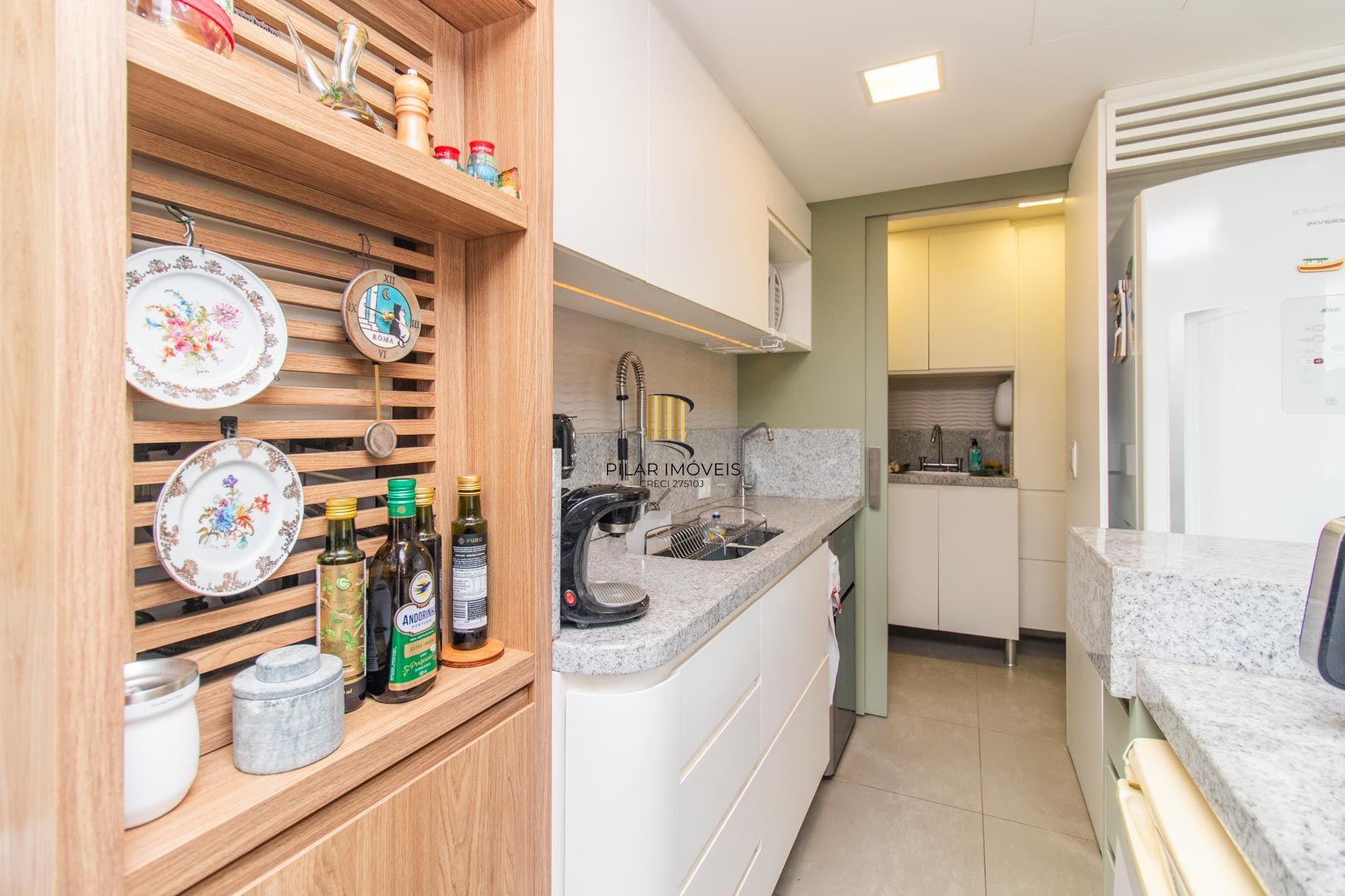 Apartamento para Venda - 93.43m², 3 dormitórios, sendo 1 suites, 2 vagas - Teresópolis