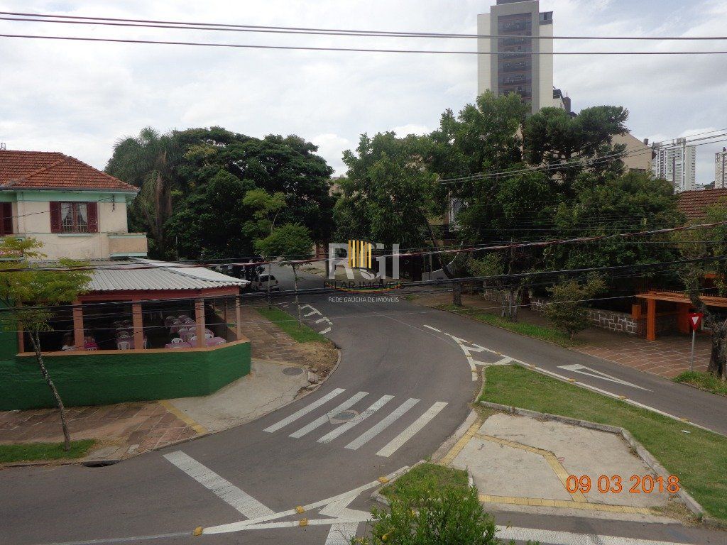 Predio para Venda - 400m², 0 dormitórios, Petrópolis