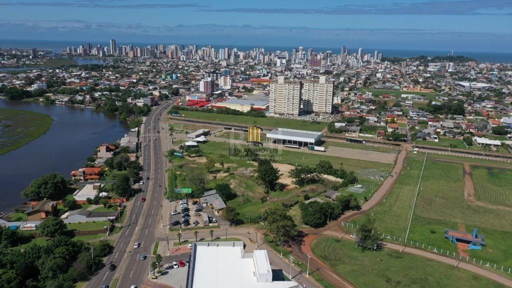 Terreno no bairro Beira Mar