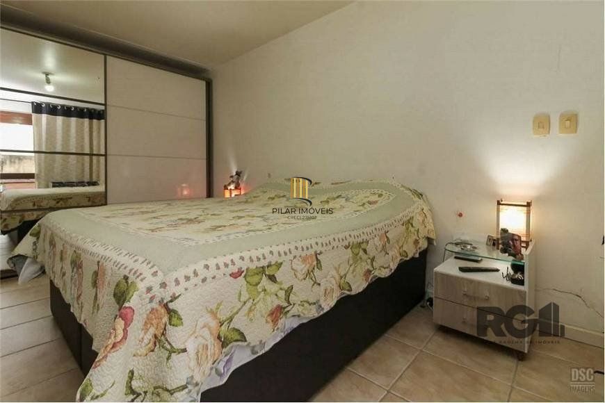 Casa de 285m² - 4 dormitórios, 4 vagas no bairro Bom Jesus