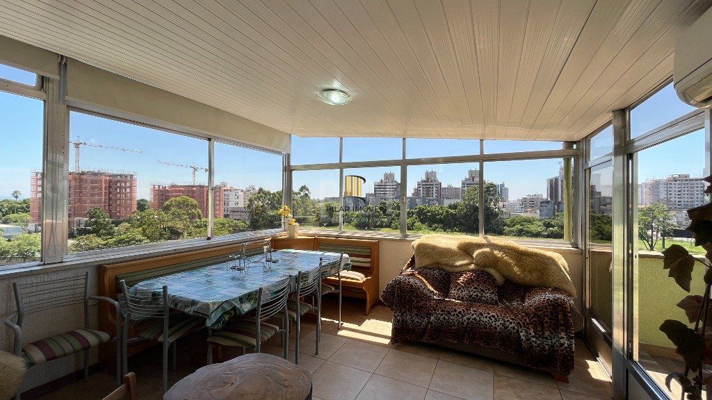 Cobertura para Venda - 211m², 3 dormitórios, sendo 1 suites, 2 vagas - Jardim Lindóia