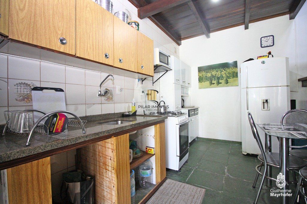 Casa para Venda - 354.24m², 3 dormitórios, sendo 1 suites, 3 vagas - Bom Jesus
