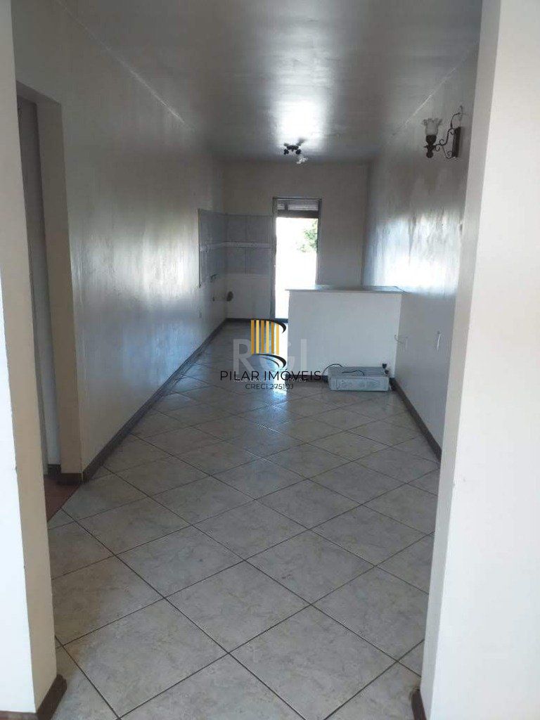 Casa para Venda - 200m², 6 dormitórios, 4 vagas - Tristeza