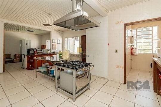 casa de 260m², bairro Costa e Silva