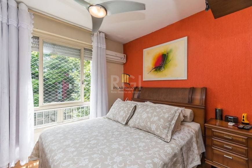 Cobertura para Venda - 180m², 3 dormitórios, sendo 1 suites, 1 vaga - Petrópolis