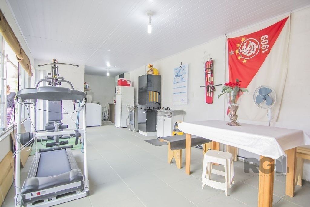 Casa 115m² - 3 dormitórios, 3 vagas no bairro Jardim Leopoldina