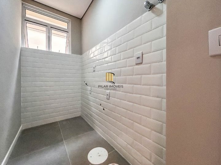 Apartamento garden de 01 dormitorio com suite no bairro Bom Fim/ Porto alegre.