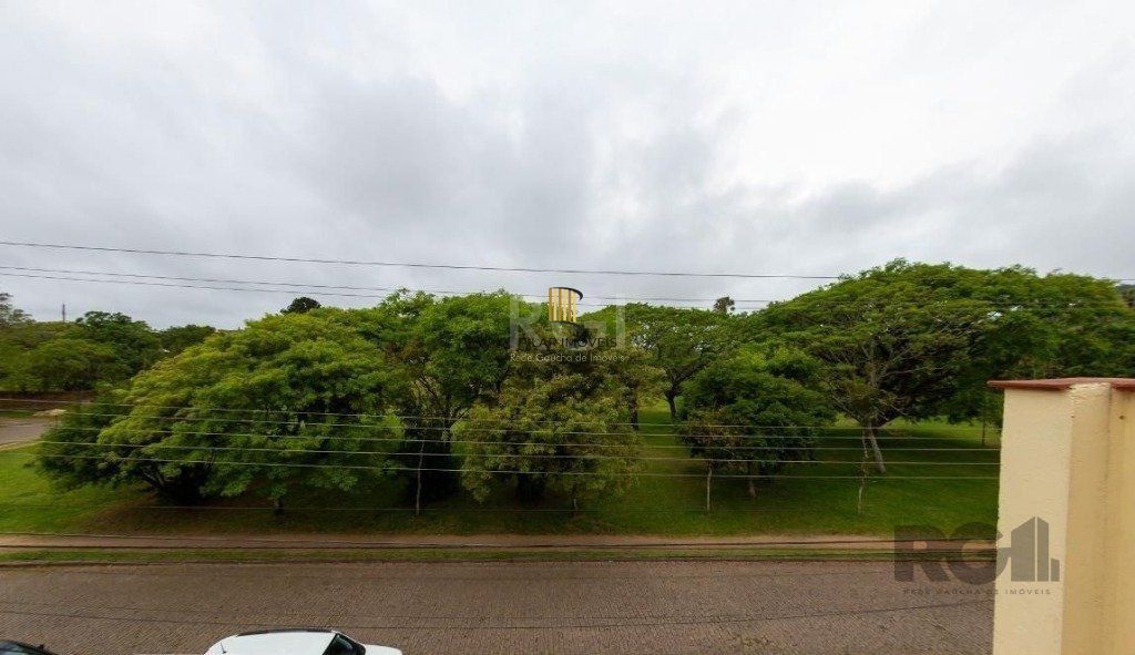 Casa para Venda - 450m², 4 dormitórios, sendo 3 suites, 5 vagas - Nonoai