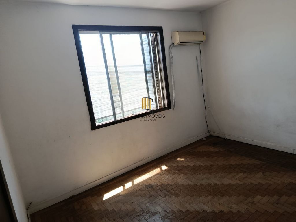 Apartamento de 2 dormitórios à venda no Bairro Partenon - Porto Alegre