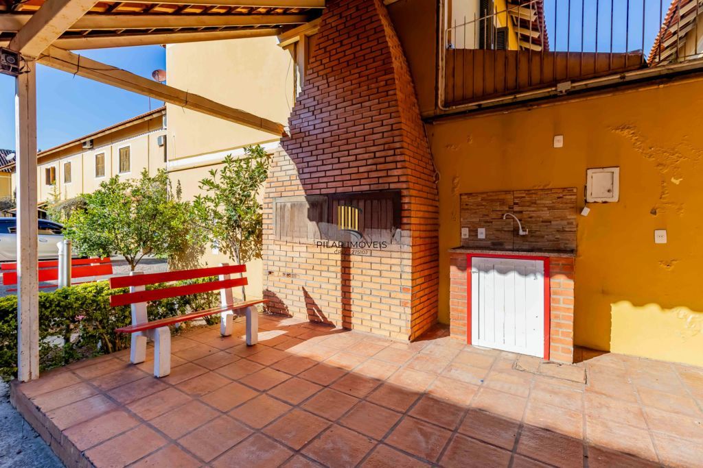 Casa em Condomínio 3 dormitórios à venda no Bairro Ipanema - Porto Alegre