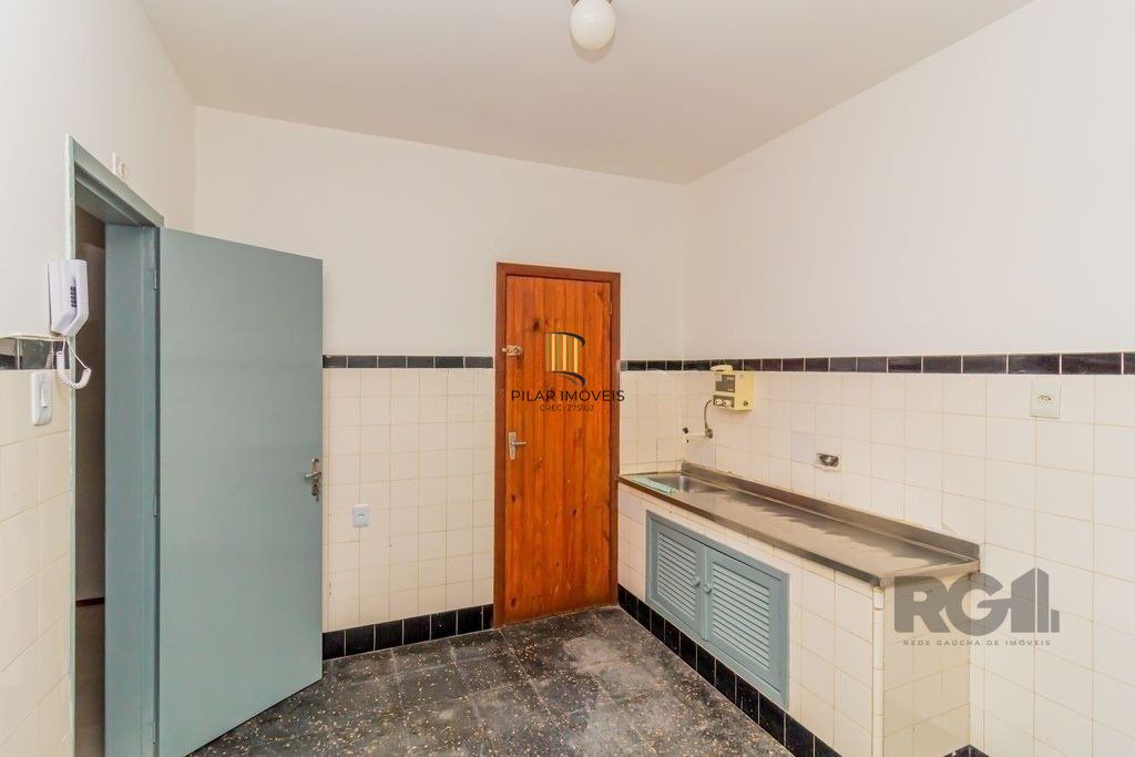 Excelente apartamento de 92m² com 2 dormitórios no bairro Bom Fim.