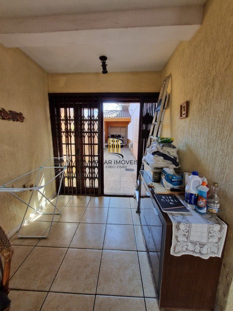 Casa com 5 quartos e espaço gourmet | Próx. à Terceira Perimetral