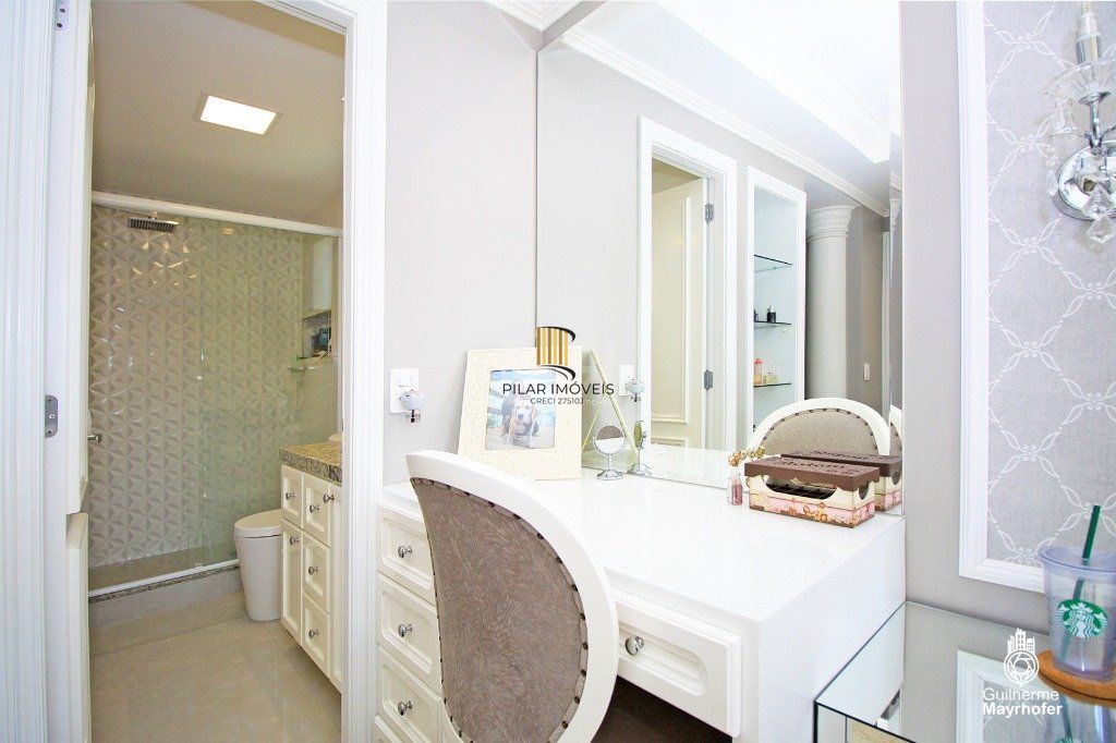 Apartamento para Venda - 104.51m², 3 dormitórios, sendo 1 suites, 1 vaga - Cavalhada