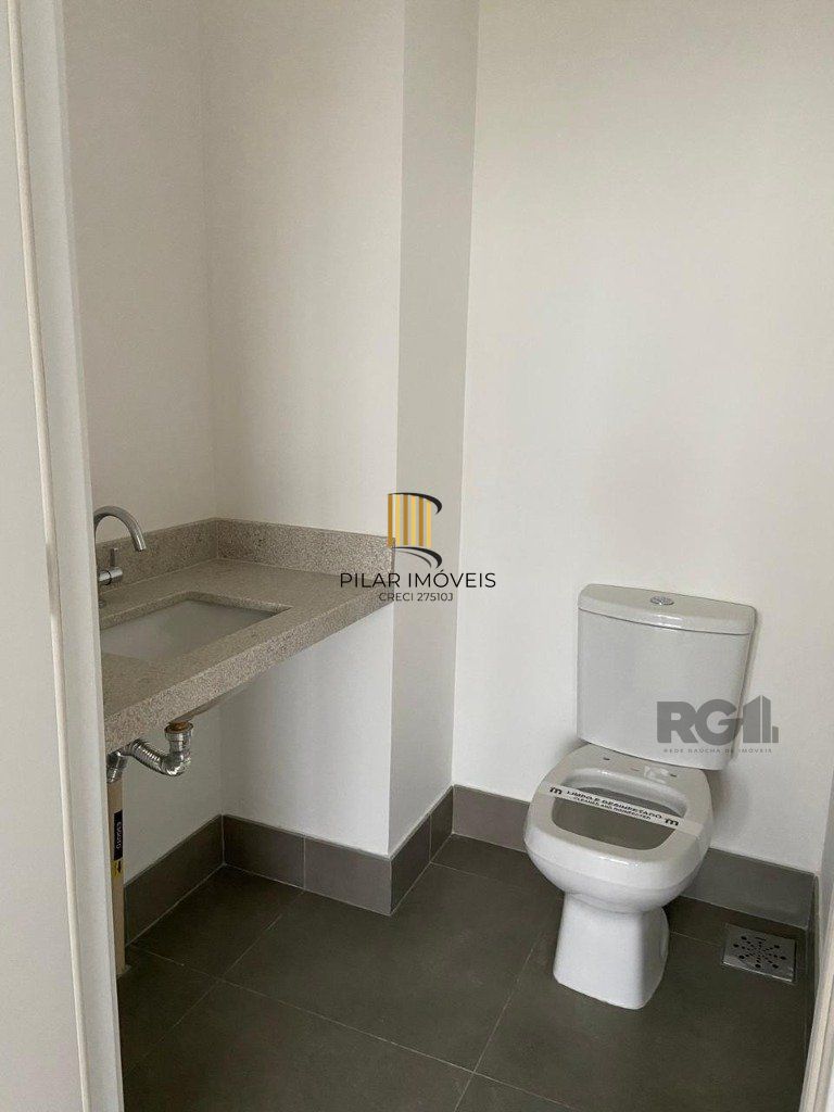 Conjunto/Sala para Venda - 33.59m², Teresópolis