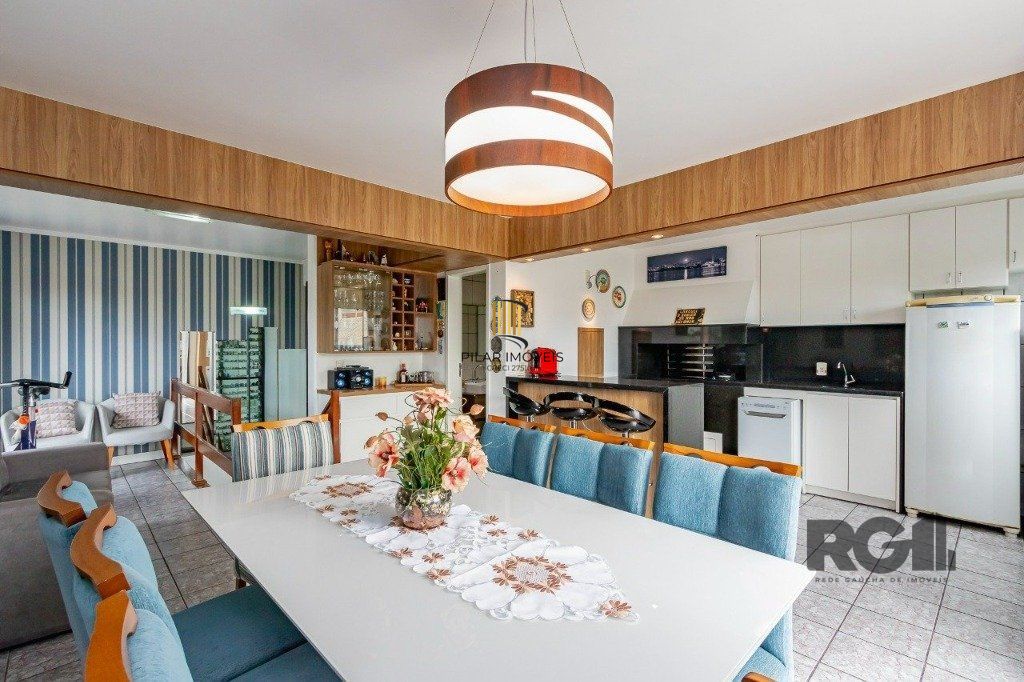Cobertura para Venda - 191.89m², 3 dormitórios, sendo 1 suites, 1 vaga - Centro Histórico