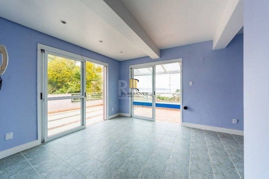 Casa à venda com 2 quartos, 255m² Rua CORONEL GOMES DE CARVALHO, Sétimo Céu, Porto Alegre