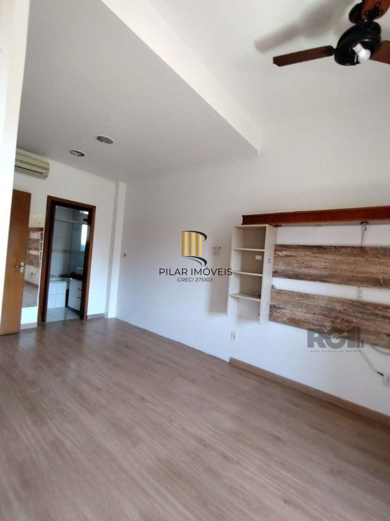 Casa de 3 dormitórios no bairro Ipanema - Porto Alegre