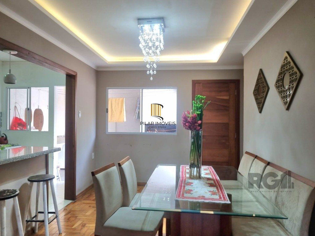 Casa 3 dormitórios no bairro Teresópolis