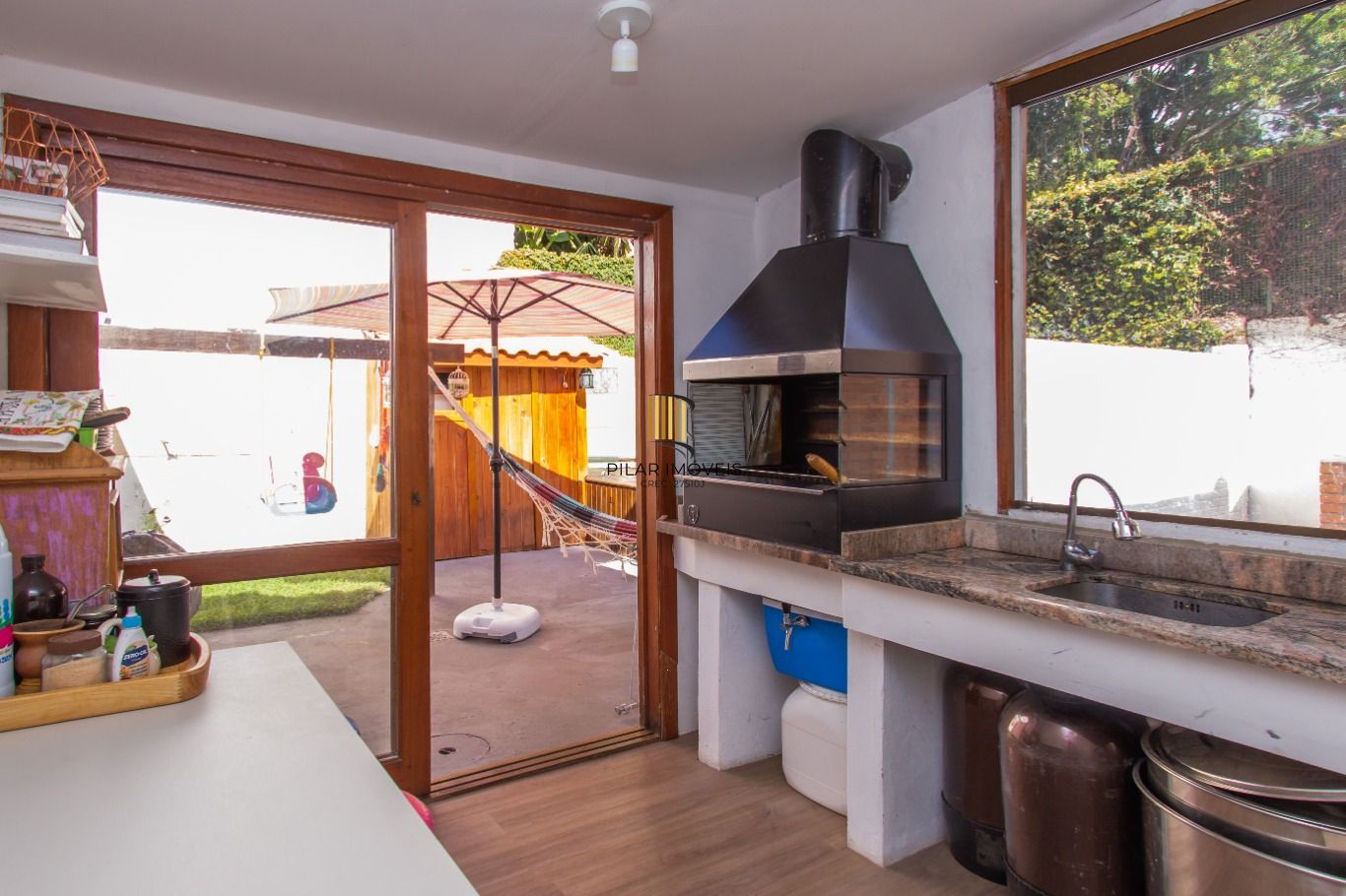 Apartamento à venda com 2 quartos 81 m²