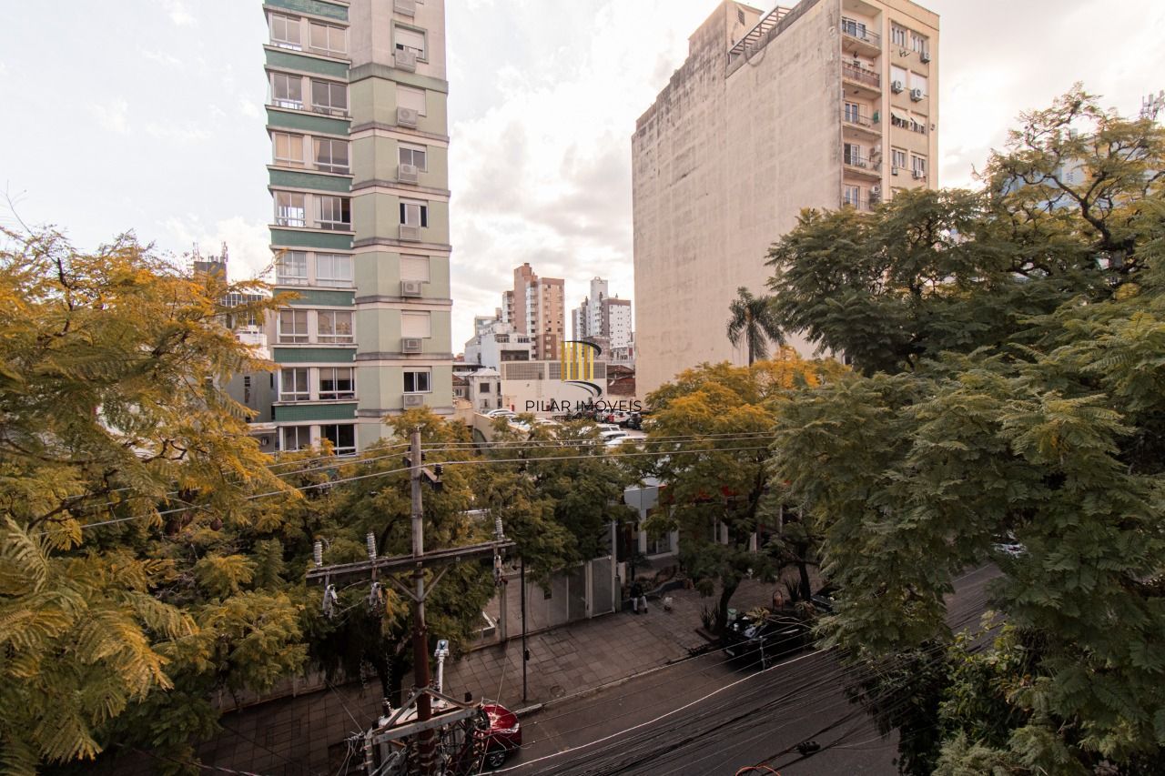 Cobertura à venda com 4 quartos 180 m²  rua Ramiro Barcelos no Bom Fim Porto Alegre