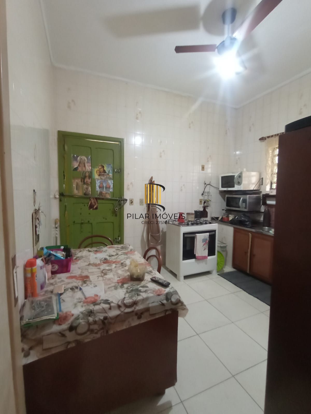 Casa 3 dormitórios no bairro Menino Deus em Porto Alegre para Alugar