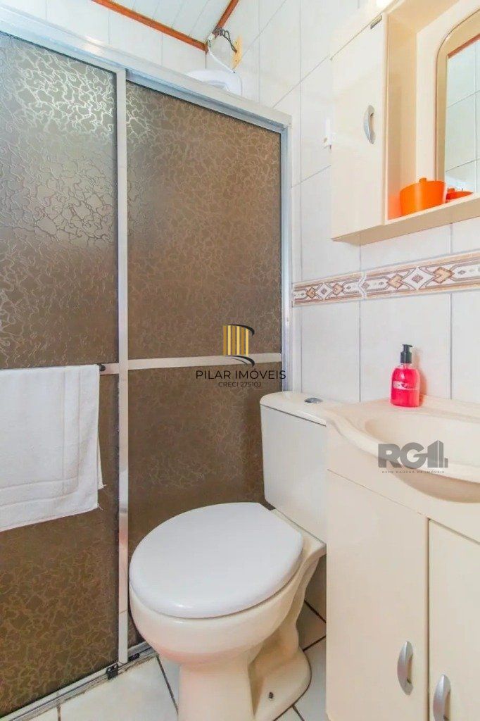 Casa com 3 dormitórios no bairro Partenon