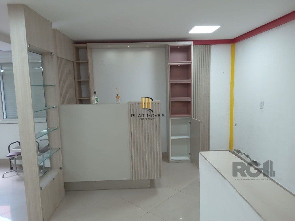 Casa Comercial no bairro Medianeira