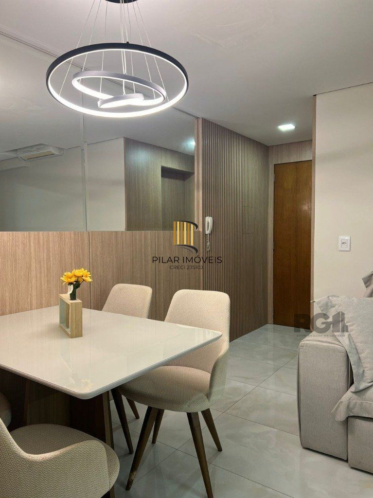 Excelente apartamento de 68m² com 2 dormitórios e 1 vaga no bairro Jardim Itu