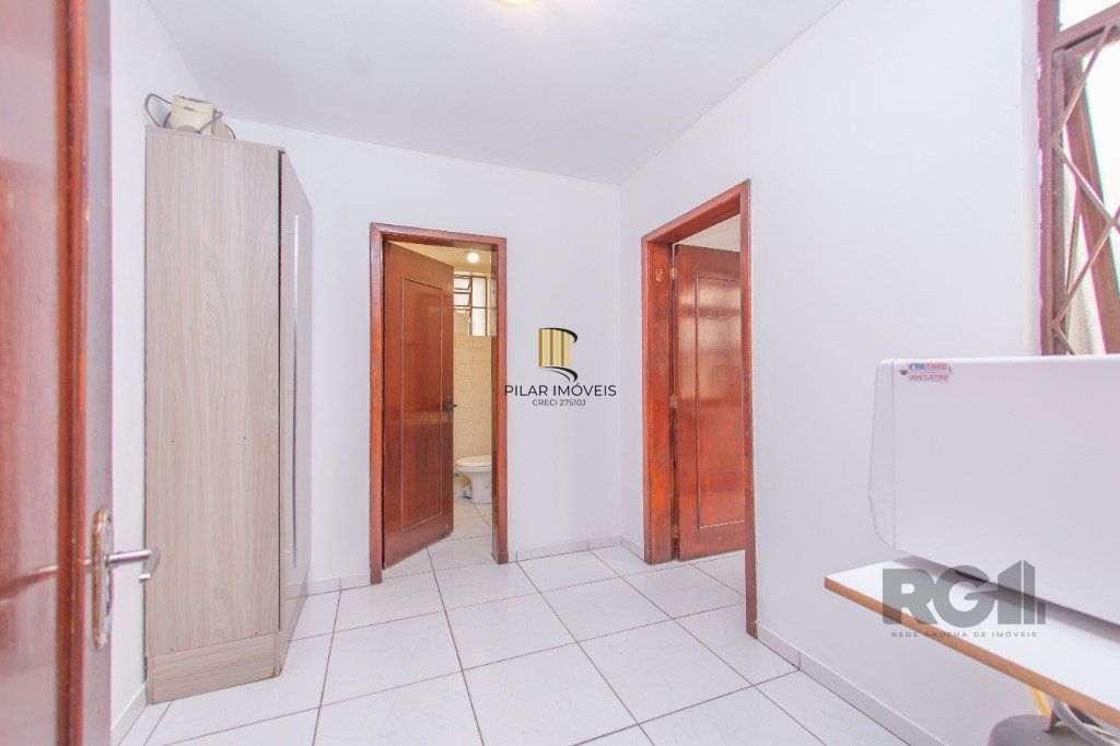 Apartamento 2 dormitórios e 2 banheiros no bairro Santa Cecília