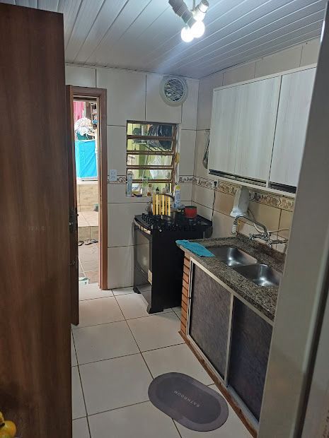 casa 3 dormitórios+ casa nos fundos de 1 dormitório