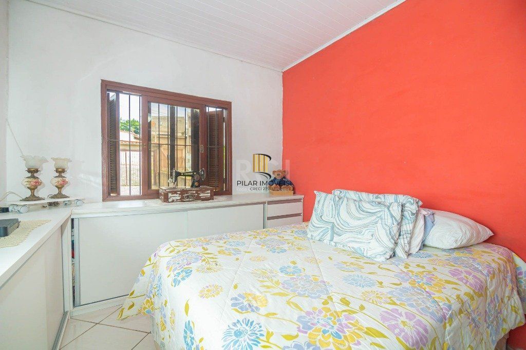 Casa 2 Dormitório(s) Bairro Bom Jesus
