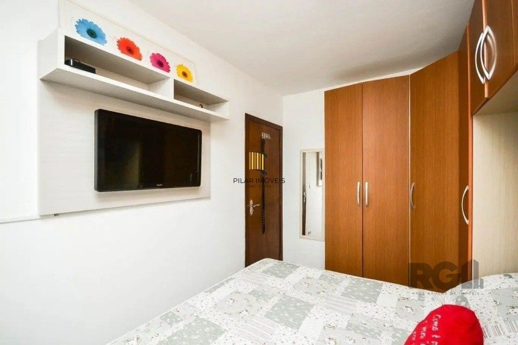 Apartamento de 2 dormitórios no bairro Cristal