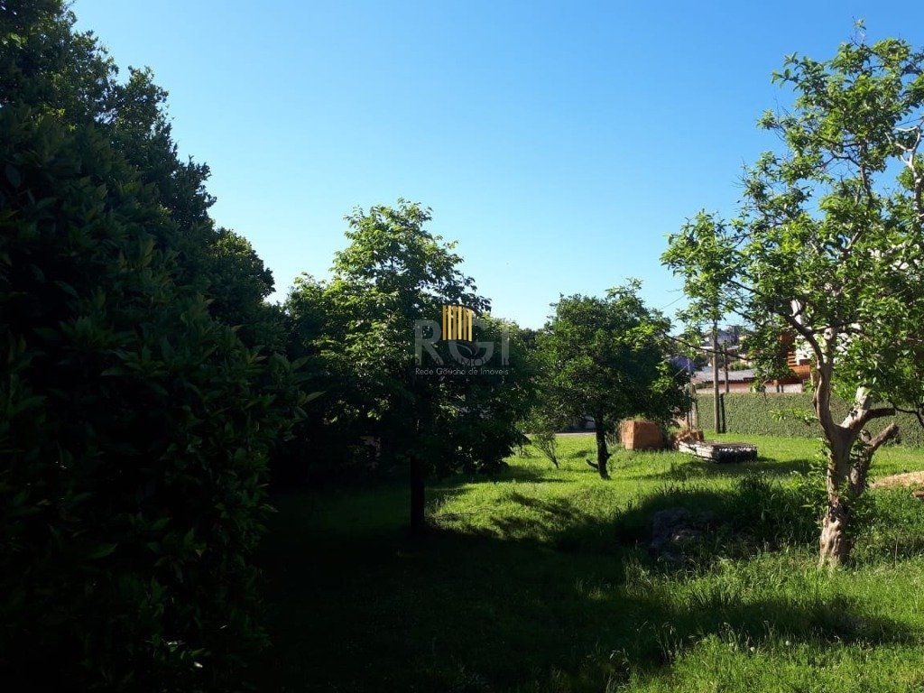 Casa para Venda - 69m², 2 dormitórios, 5 vagas - Vila Nova