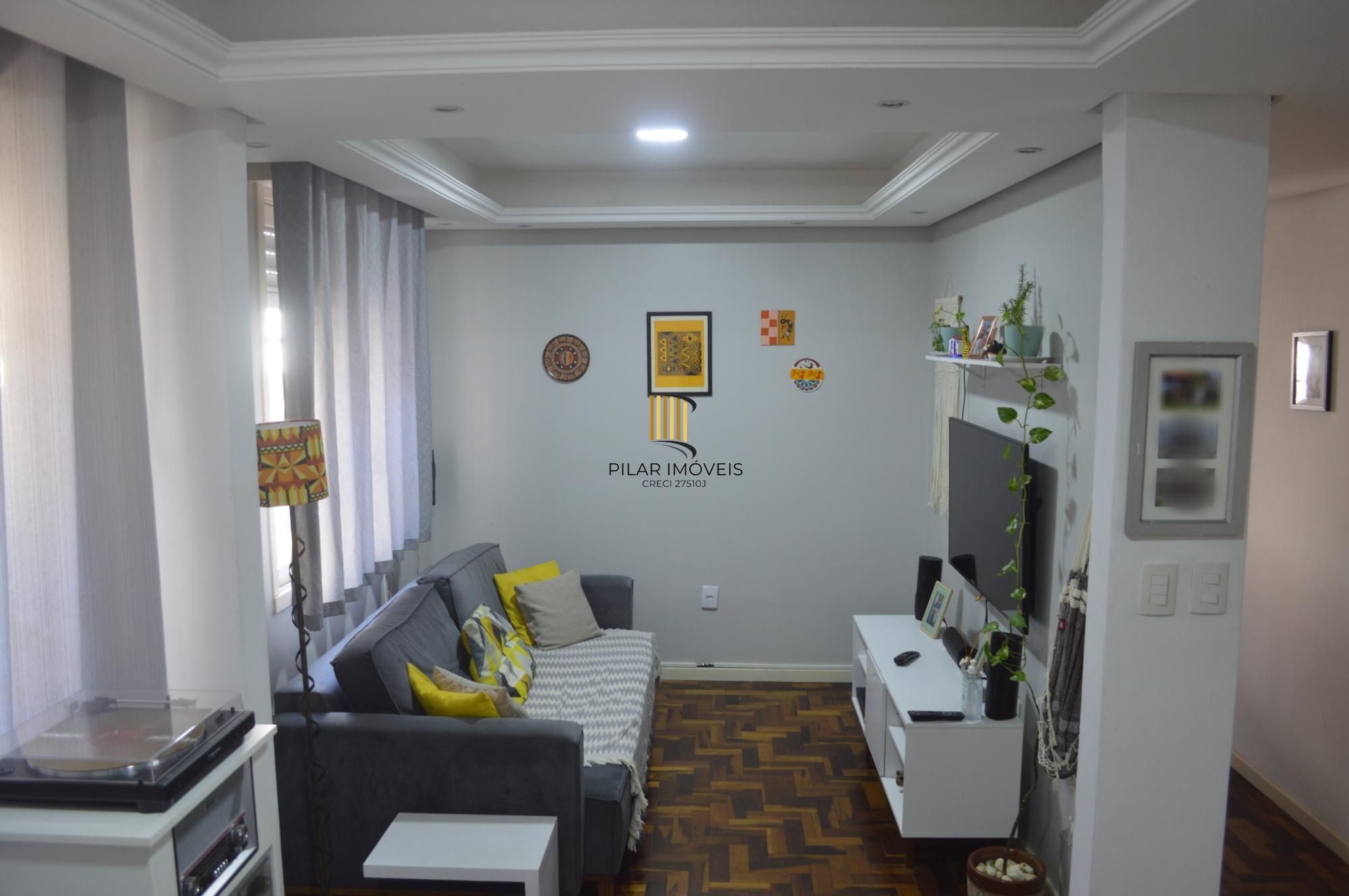 Apartamento com 3 quartos e 77m² à venda em Teresópolis, Porto Alegre.