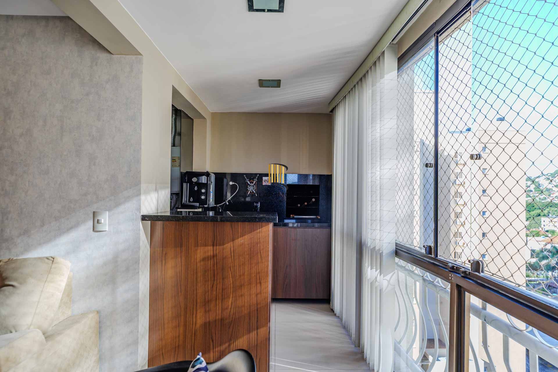 Apartamento para Venda - 93.43m², 3 dormitórios, sendo 1 suites, 2 vagas - Teresópolis