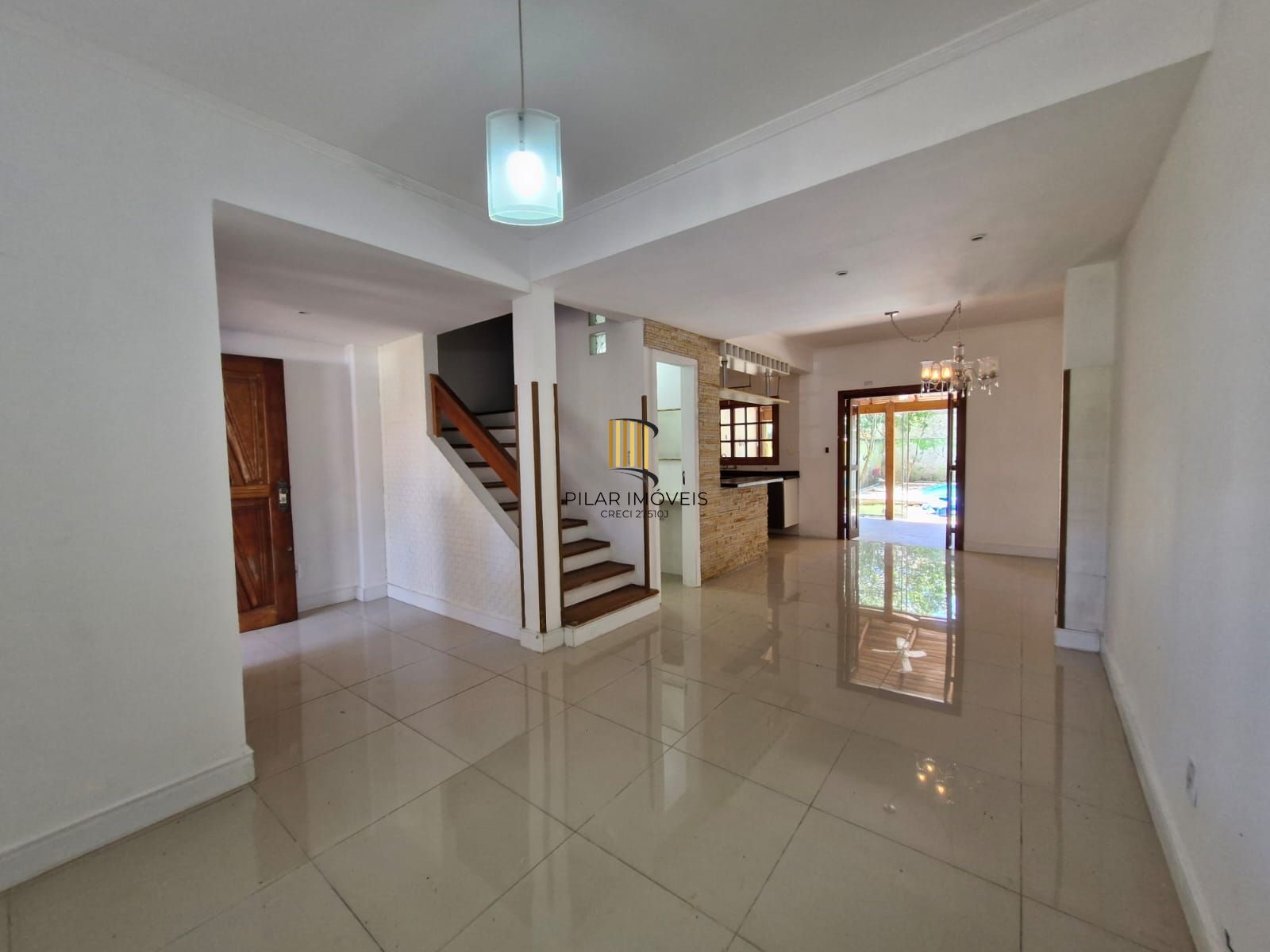 Casa 3 dormitórios Bairro Nonoai